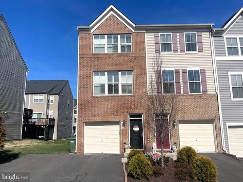 201 Woodstream Cir, STAFFORD, VA, 22556-4670 | Card Image
