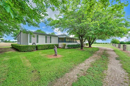 652 Middle Windsor, McGregor, TX, 76657-3974 | Card Image