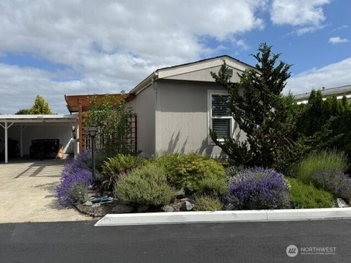92-10517 62nd St E, Puyallup, WA, 98372-2792 | Card Image
