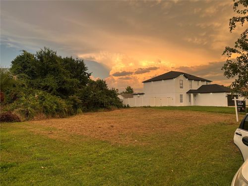 808 Halifax Drive, KISSIMMEE, FL, 34758 | Card Image