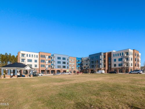 2425 Gathering Square Ct, Fuquay Varina, NC, 27526-4356 | Card Image