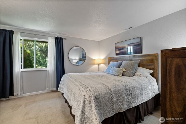 1015 Sequalish St, House other with 5 bedrooms, 3 bathrooms and 2 parking in Steilacoom WA | Image 11