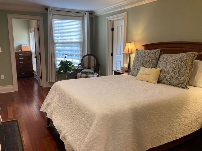 R1 - 7 Islington St, Condo with 2 bedrooms, 2 bathrooms and null parking in Portsmouth NH | Image 6