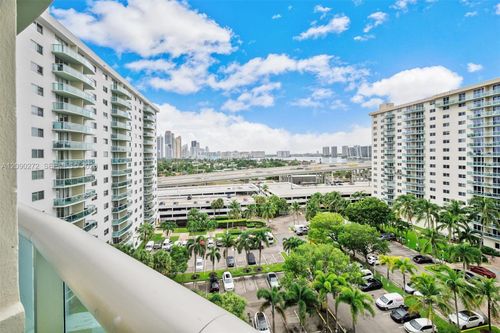 1023-19380 Collins Ave, Sunny Isles Beach, FL, 33160-2285 | Card Image