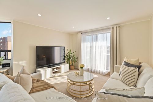 502-75 Huxley St, London, ON, N6J4W7 | Card Image