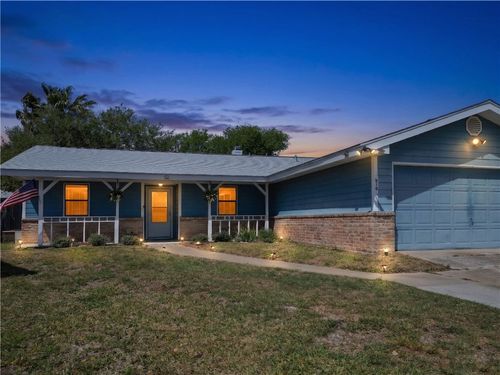 910 Twite Cir, Corpus Christi, TX, 78418-5029 | Card Image