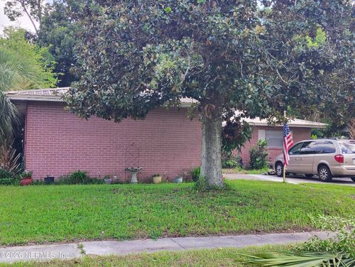 408 Magnolia Dr, Palatka, FL, 32177-6418 | Card Image