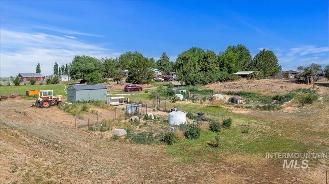 View of yard featuring an outdoor structure | Image 39