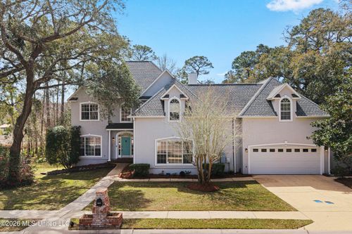 3824 Chaumont Cir, Ocean Springs, MS, 39564-8539 | Card Image