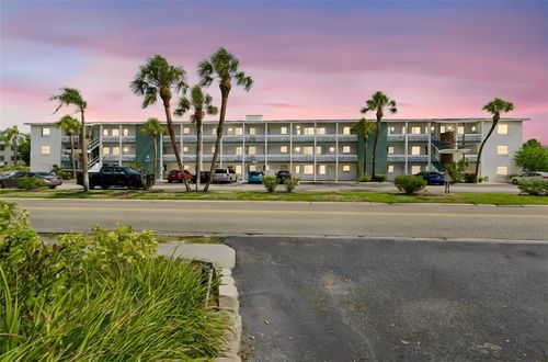o35-1837 60th Ave W, BRADENTON, FL, 34207-4548 | Card Image