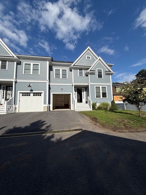 2-896 Chestnut St, Waban, MA, 02468-2320 | Card Image