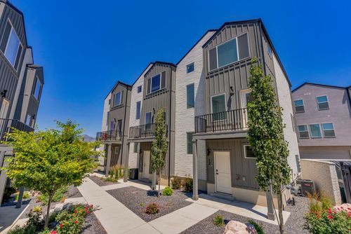 11-2925 S Highway 89, Perry, UT, 84302-4482 | Card Image