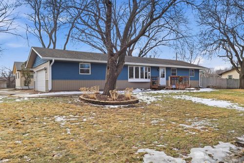 1412 10th Ave W, Shakopee, MN, 55379-2014 | Card Image