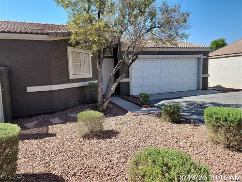 5250 Panguitch Dr, Las Vegas, NV, 89122-8333 | Card Image