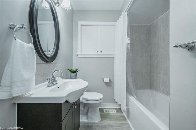 A - 426 Highland Rd E, House other with 2 bedrooms, 1 bathrooms and 2 parking in Kitchener ON | Image 9