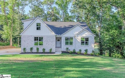 513 Quail Hollow Rd, Anderson, SC, 29621-4252 | Card Image