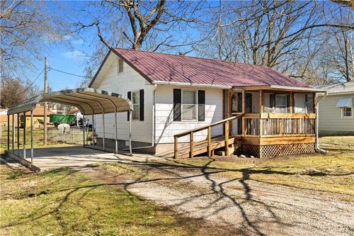208 W Park Ave, Rich Hill, MO, 64779-1023 | Card Image