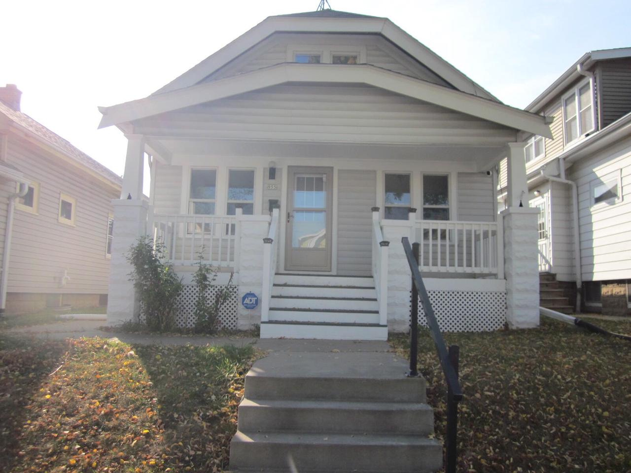 61st St, Milwaukee, WI 53214