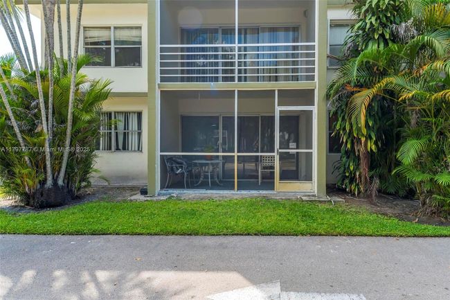 APT-115 - 4235 N University Dr, Condo with 2 bedrooms, 2 bathrooms and null parking in Sunrise FL | Image 12