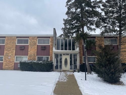 209-212 Collen Dr, Lombard, IL, 60148-4458 | Card Image