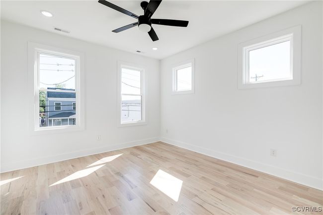 Front bedroom | Image 23