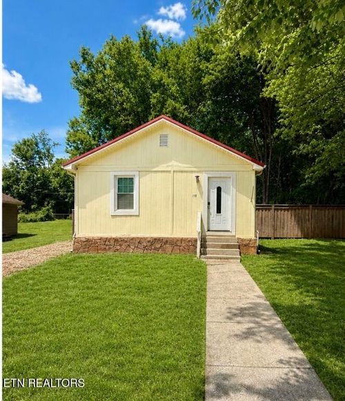 118 W Fulton St, Alcoa, TN, 37701-2206 | Card Image