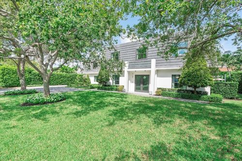 9 Tahoe Ln, Sea Ranch Lakes, FL, 33308-2327 | Card Image