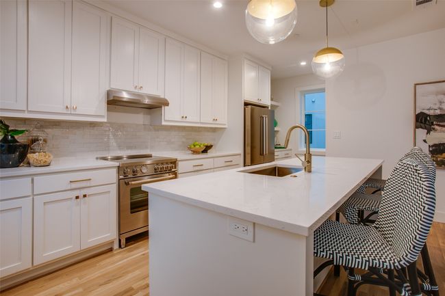 APT-1006 - 7207 Gaston Ave, Condo with 2 bedrooms, 3 bathrooms and null parking in Dallas TX | Image 20