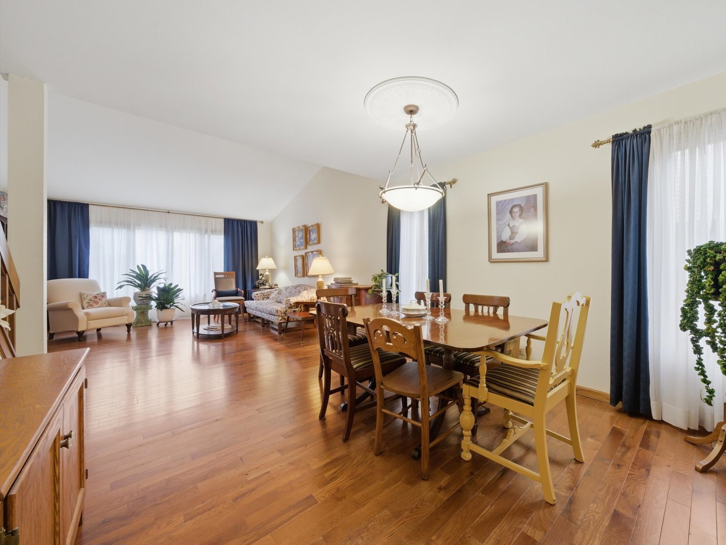 Residential in Bloomingdale 3