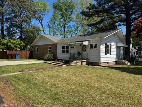 2701 Mark St, Chesapeake, VA, 23324-2945 | Card Image