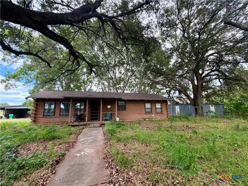 17 County Road 236a, Gonzales, TX, 78629-5276 | Card Image