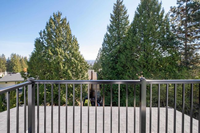 1376 Deeridge Lane, House other with 5 bedrooms, 3 bathrooms and 6 parking in Coquitlam BC | Image 32