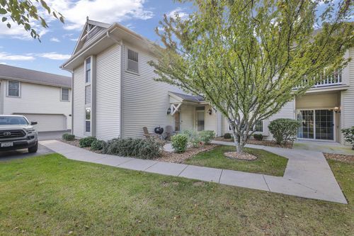 47-1513 92nd Street, STURTEVANT, WI, 53177 | Card Image