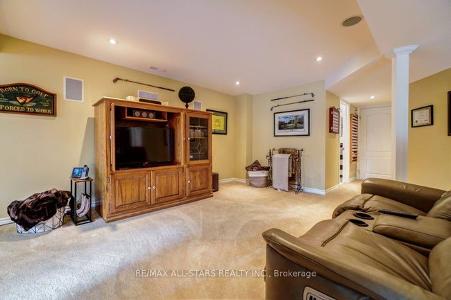 64 Button Cres, House other with 4 bedrooms, 5 bathrooms and 2 parking in Uxbridge ON | Image 34