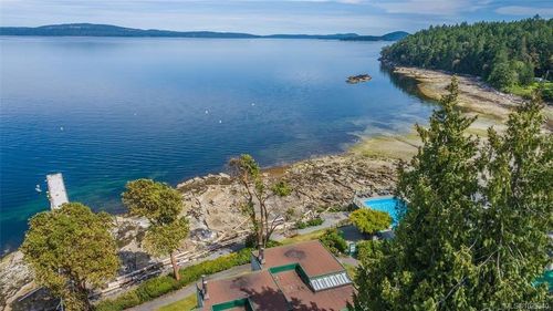 125225-3600 Yellow Point Rd, Ladysmith, BC, V9G1E8 | Card Image