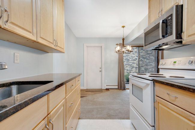 APT-4 - 4584 Cedar Lake Rd S, Condo with 2 bedrooms, 1 bathrooms and null parking in Saint Louis Park MN | Image 12