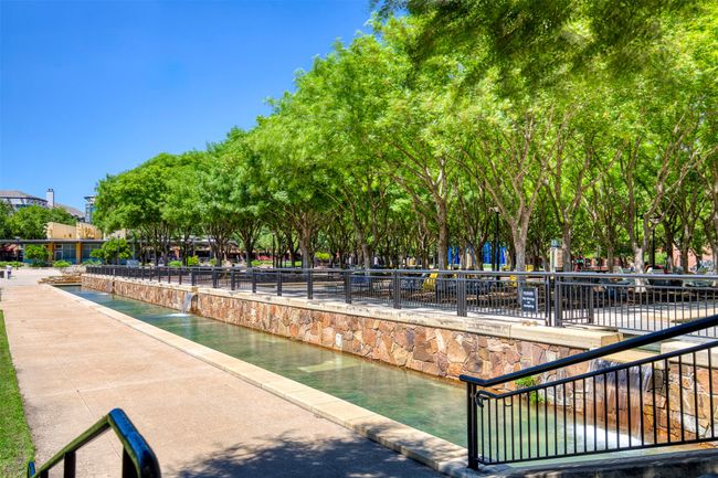 Tree lined parks in community. | Image 32