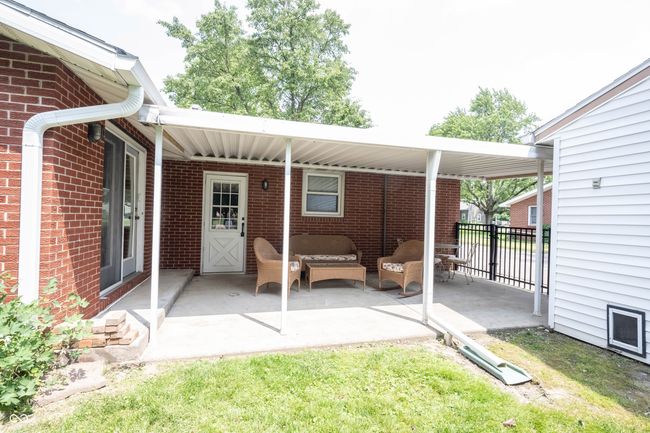 9461 N County Road 800 W, House other with 3 bedrooms, 2 bathrooms and null parking in Middletown IN | Image 52