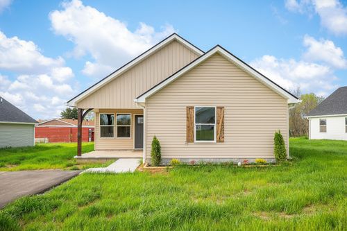 150 Remington Ln, Smithville, TN, 37166-2252 | Card Image