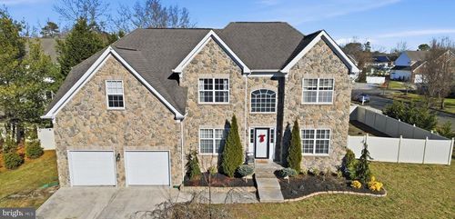 117 Offshore Rd, Egg Harbor Twp, NJ, 08234-8114 | Card Image