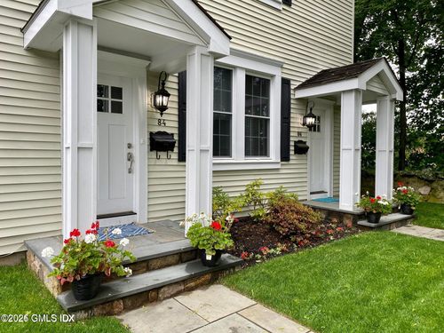 86-84-86 E Putnam Ave, Cos Cob, CT, 06807-2608 | Card Image