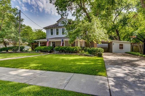 708 W Marvin Ave, Waxahachie, TX, 75165-3022 | Card Image
