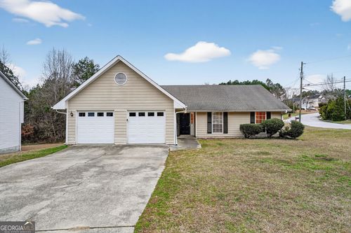 205 Whirlwind Ct, South Fulton, GA, 30349-4559 | Card Image