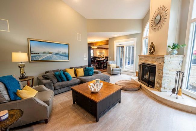51 Country Lane Terr, House other with 5 bedrooms, 5 bathrooms and null parking in Calgary AB | Image 19