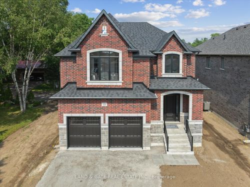 3331 Trulls Rd, Courtice, ON, L1E2L2 | Card Image
