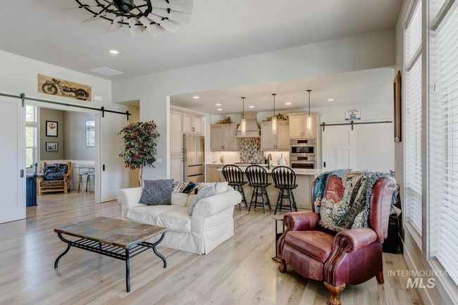 22608 Aura Vista Way, House other with 3 bedrooms, 4 bathrooms and 5 parking in Caldwell ID | Image 12