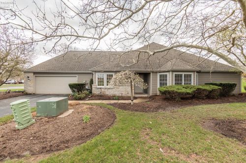 1418 Julianne Cir, Sandusky, OH, 44870-7032 | Card Image