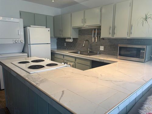 3-26 Castle Rd, Crested Butte, CO, 81225-5183 | Card Image