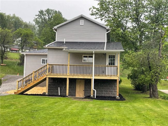 1215 Main St, House other with 3 bedrooms, 2 bathrooms and 4 parking in Bentleyville PA | Image 28