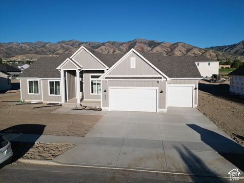 660 S 50 E, Hyde Park, UT, 84318-3722 | Card Image